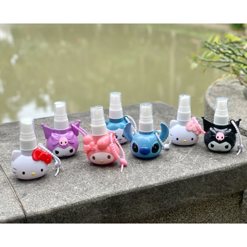 Model Kit Susanoo - 50ML Hello Kitty Reissetje met flesjes,