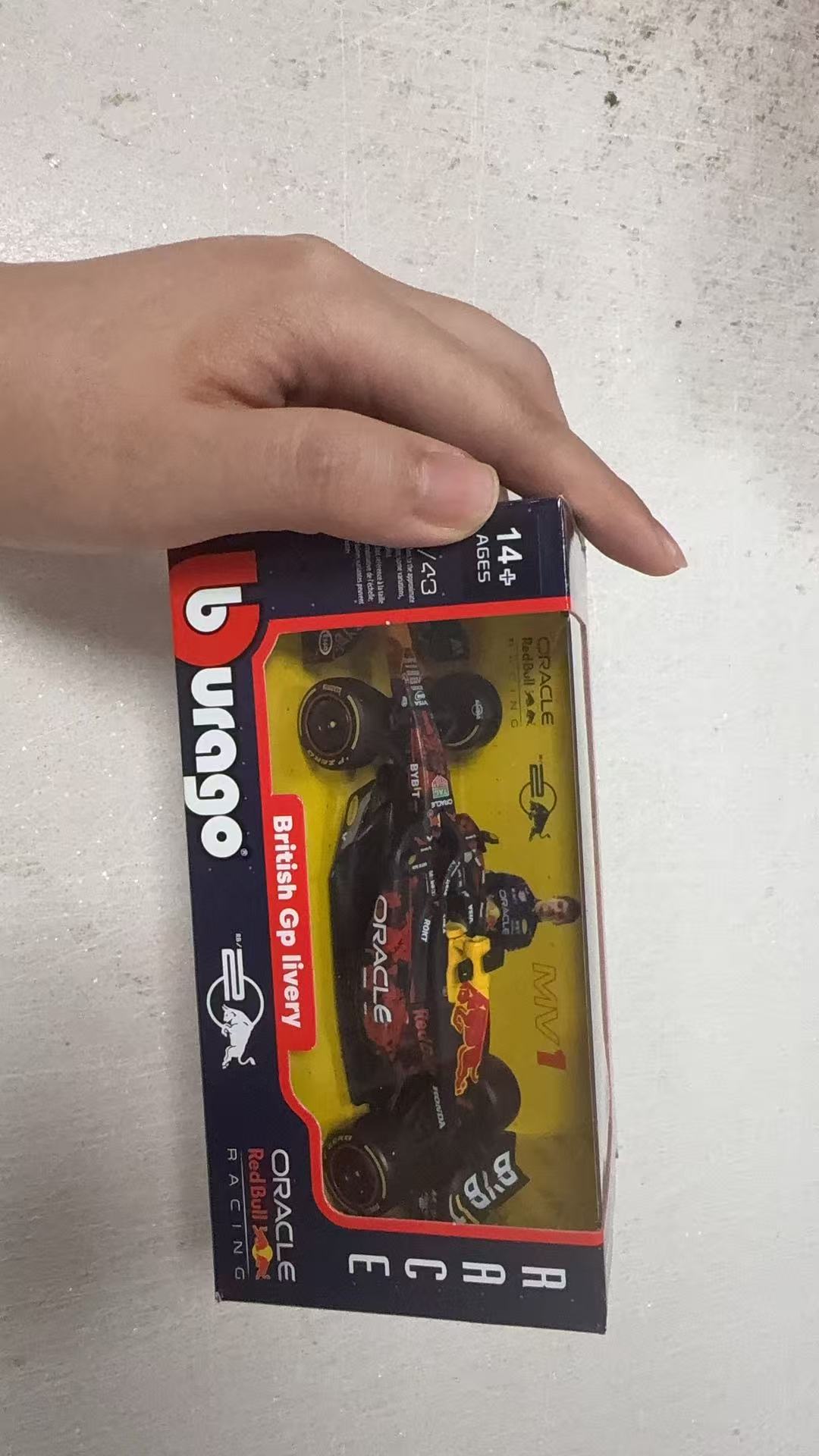 Bburago 1:43 F1 Ferrari SF25 M - Model Kit Italeri recensie en prijs